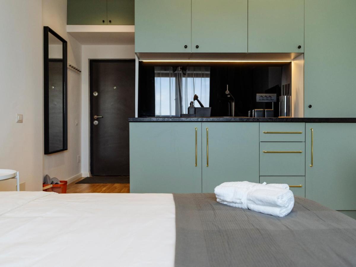Beautiful Modern Studio - Cismigiu Park - Netflix Bukarest Exteriör bild